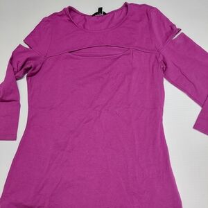 GUESS Women's Magenta Top